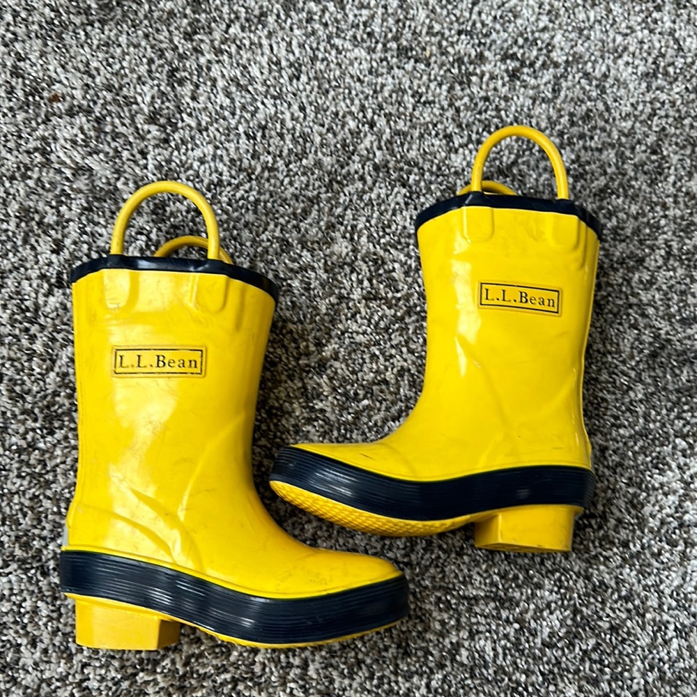 LL Bean rain boots (toddler) size 6